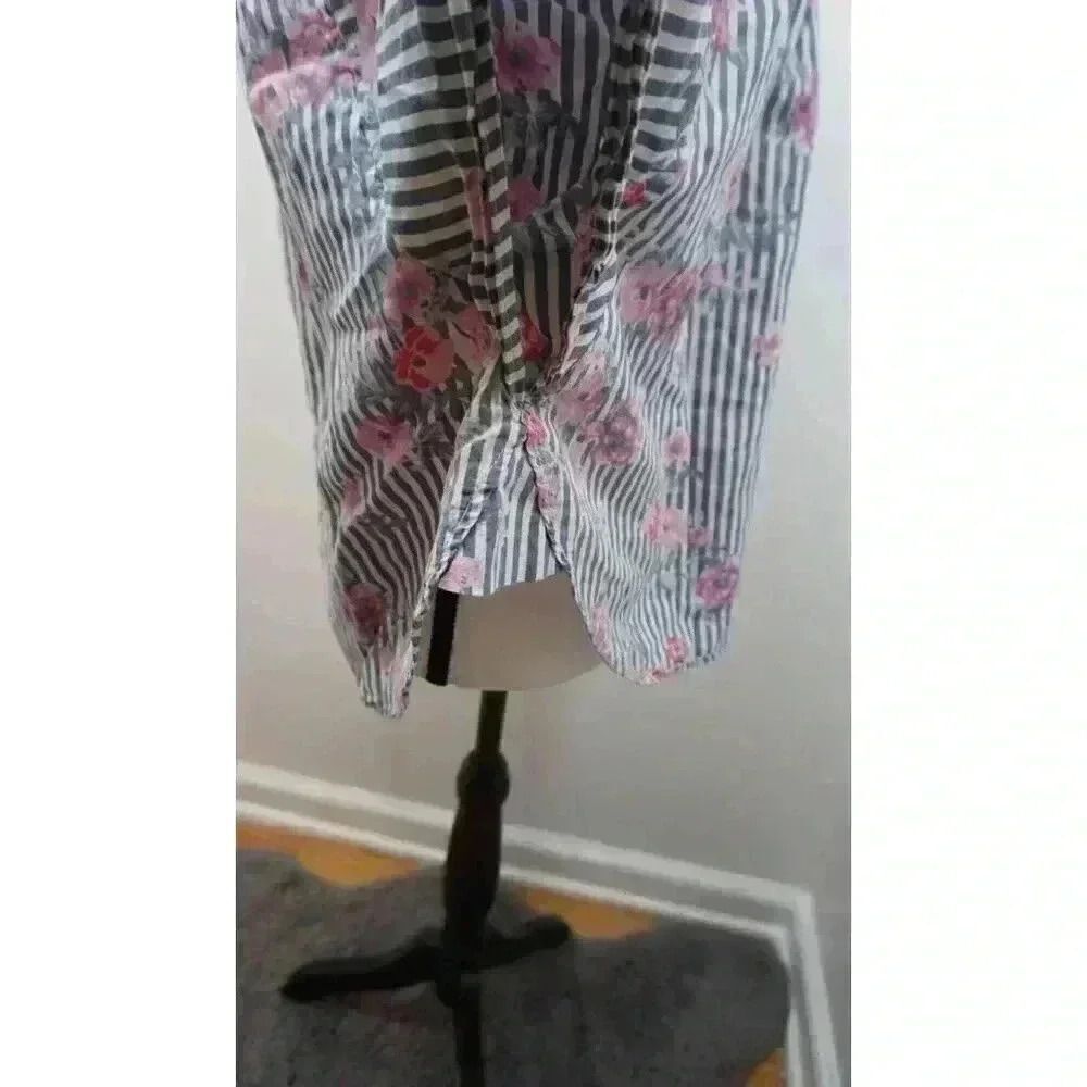 Time and Tru Women’s Striped Floral Blouse, Size M (8-10) - Picture 10 of 14
